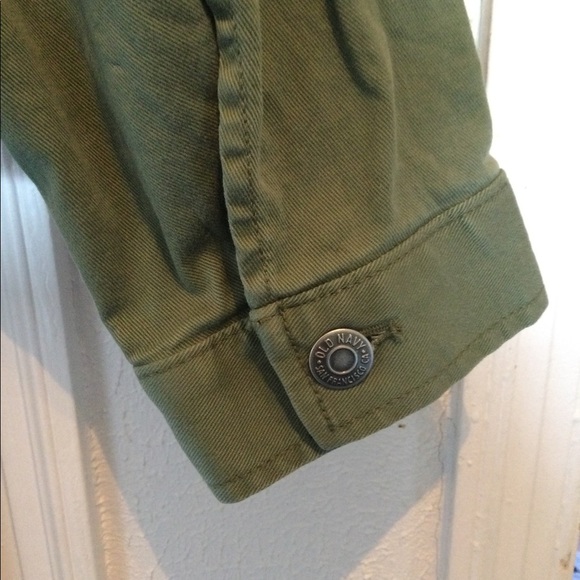 Old Navy cropped jacket - Picture 6 of 13